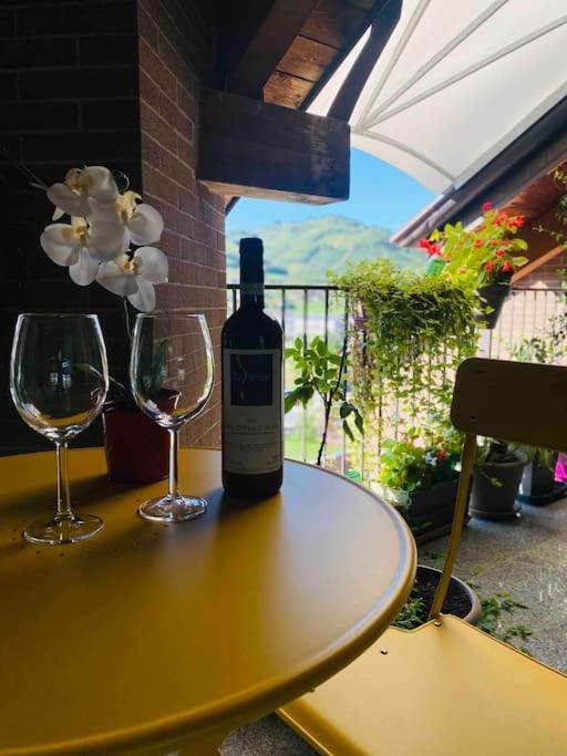 Attico Nel Cuore Delle Langhe - Free Parking Wi-Fi E Ac Alba  Exteriör bild